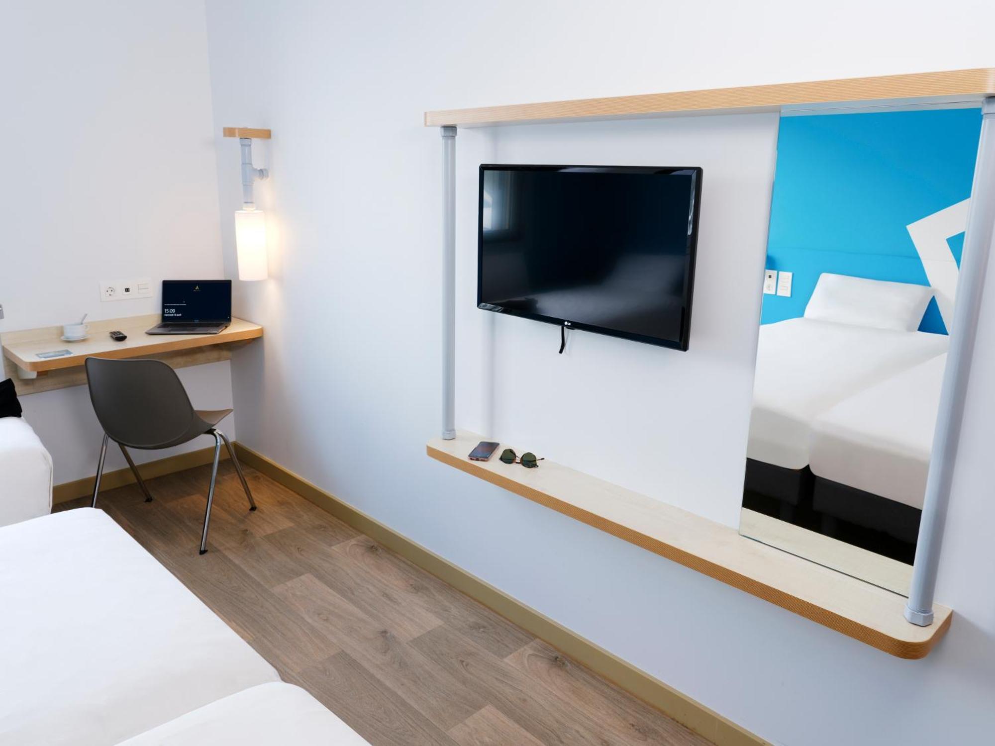 Ibis Budget Toulouse Colomiers Exterior foto